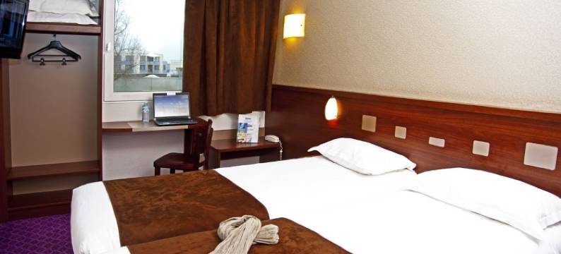 雷恩卡斯特布里特酒店(Brit Hotel Rennes le Castel)图片