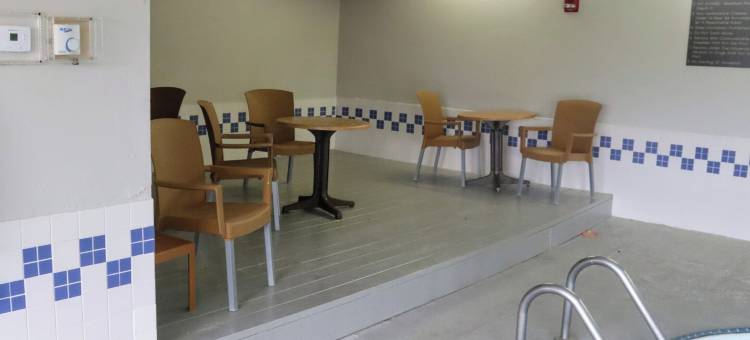 爱荷华市科拉维尔舒适套房酒店-近爱荷华河着陆(Comfort Inn & Suites Coralville - Iowa City Near Iowa River Landing)图片