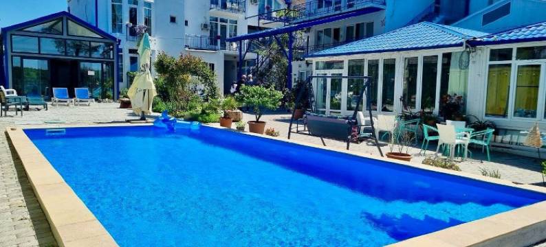 拉古纳海滩俱乐部酒店(Laguna Beach Club Bazaleti Lake)图片