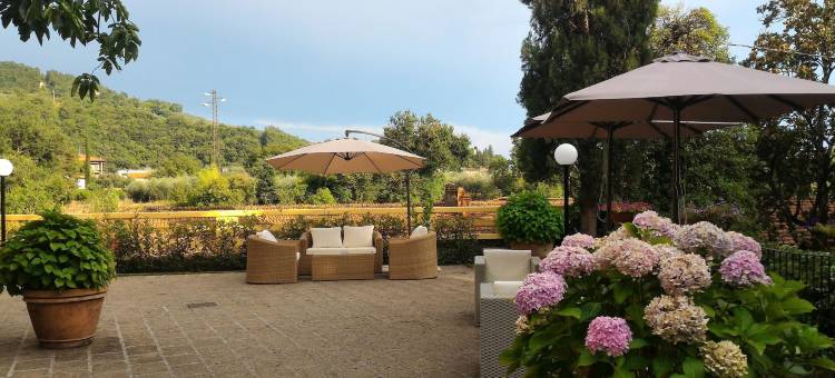 努萨别墅住宿加早餐旅馆(Villa la Nussa)图片