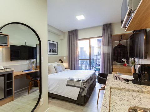 查理布鲁克林工作室