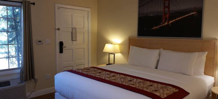 海洋旅舍(Marin Lodge)图片