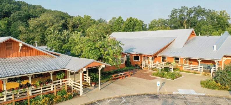 布朗乡村酒店(Brown County Inn)图片