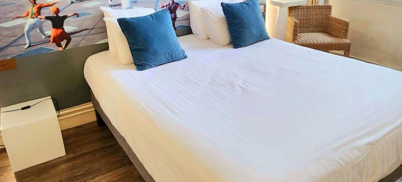 法国罗什福尔洛吉斯拉斐特酒店(Logis Hôtel Lafayette Rochefort France)图片