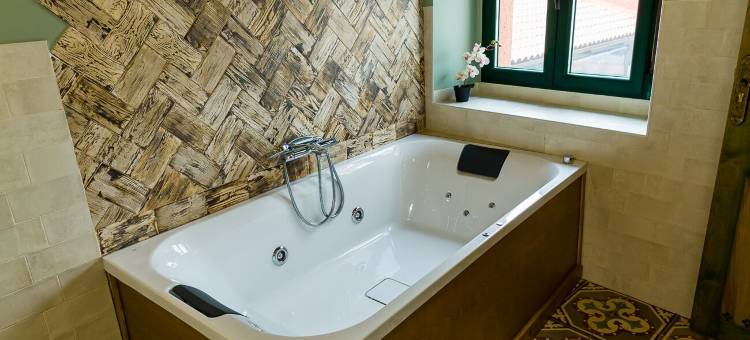 Hospedium酒店Alcudia套房的鸟巢(Hospedium Hotel El Nido de Alcudia Suites)图片