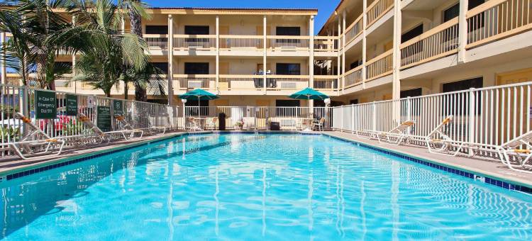 温德姆旗下拉昆塔温德姆酒店-科斯塔梅萨/纽波特海滩(La Quinta Inn by Wyndham Costa Mesa / Newport Beach)图片