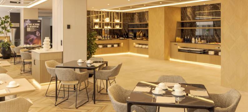 罗马雷达伊鲁尼昂酒店(Ilunion Romareda)图片