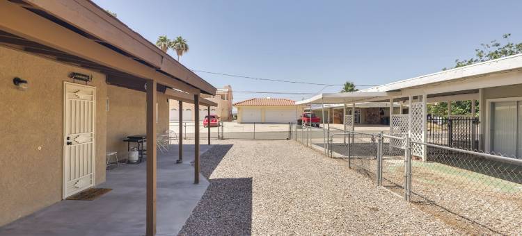 狗友好的公牛头城家庭住宅 - 步行至海滩！(Dog-Friendly Bullhead City Home - Walk to Beach!)图片