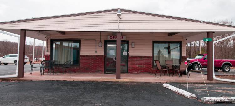 OYO达尔顿PA I-81酒店(OYO Hotel Dalton PA I-81)图片