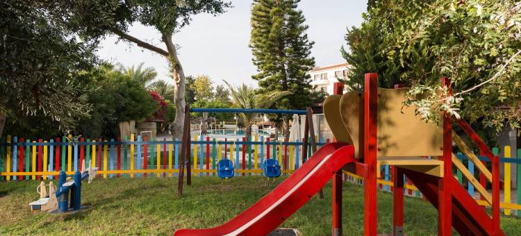 帕福斯花园假日度假村(Paphos Gardens Holiday Resort)图片