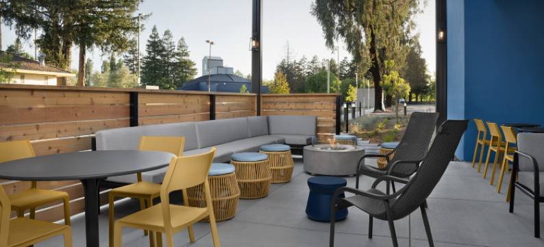 希尔顿惠庭套房酒店 罗纳特帕克 索诺玛县(Home2 Suites By Hilton Rohnert Park Sonoma County)图片