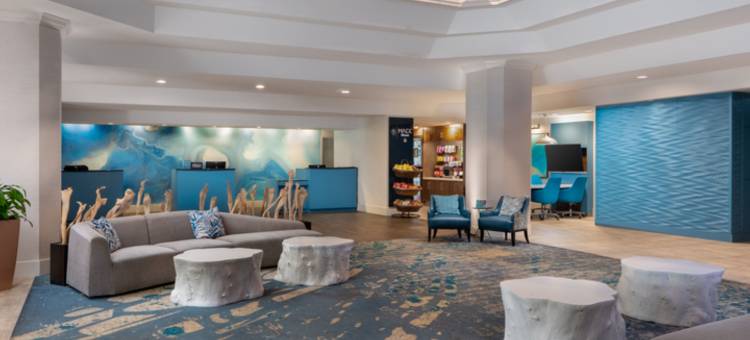 迪尔菲尔德海滩博卡拉顿希尔顿逸林酒店(DoubleTree by Hilton Deerfield Beach Boca Raton)图片