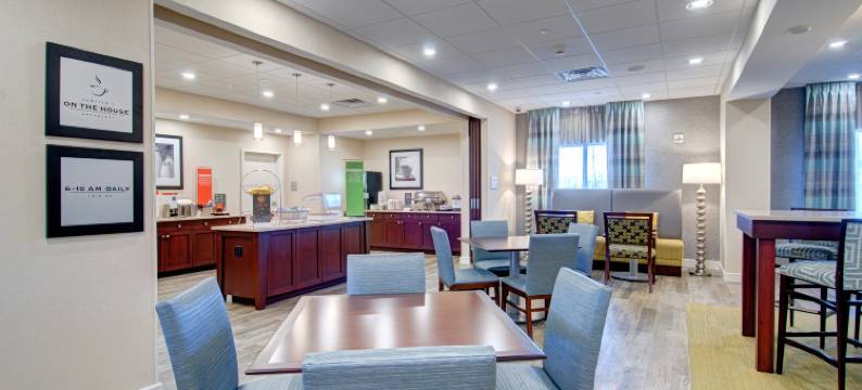 波士顿-韦斯宝陆欢朋旅馆(Hampton Inn Boston - Westborough)图片