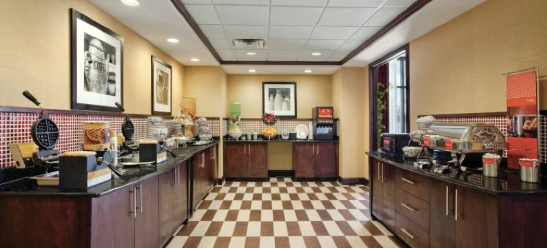 米灵顿欢朋套房酒店(Hampton Inn & Suites Millington)图片