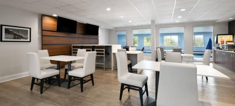 Wingate by Wyndham Dublin Near Claytor Lake State Park图片