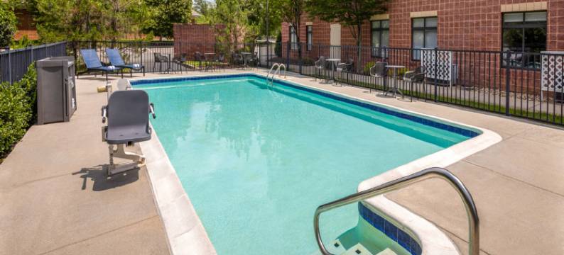 里士满葛兰赛德欢朋套房酒店(Hampton Inn & Suites Richmond/Glenside)图片