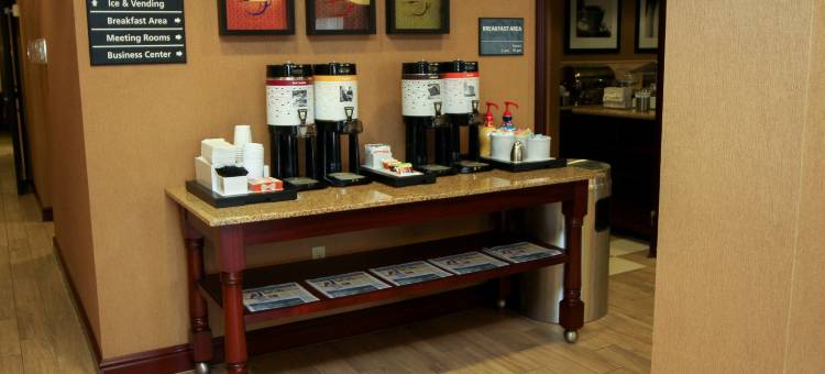 希尔顿欢朋酒店-克林顿(Hampton Inn Clinton Mo)图片