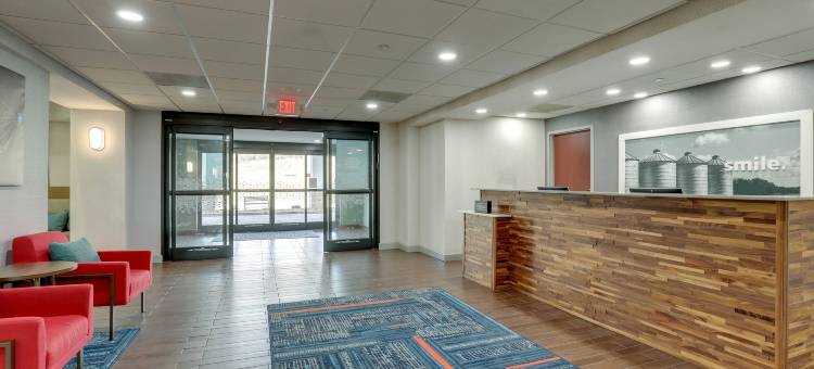 圣路易斯 - 爱德华兹维尔欢朋酒店及套房(Hampton Inn & Suites St. Louis-Edwardsville)图片