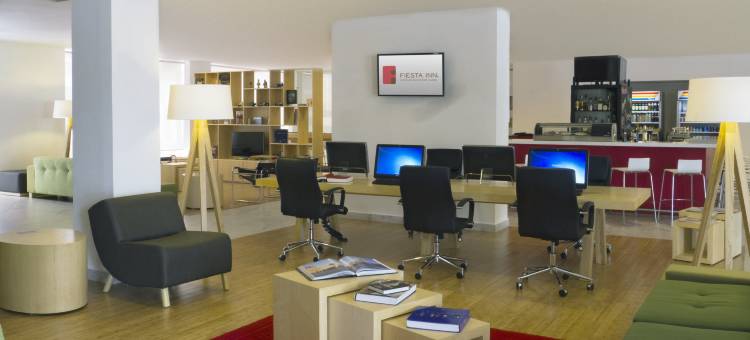 莱昂庆典酒店(Fiesta Inn Leon)图片