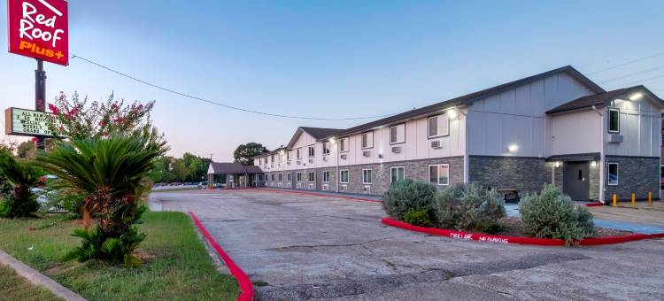 亨茨维尔红屋顶PLUS+酒店(Red Roof Plus+ Huntsville)图片
