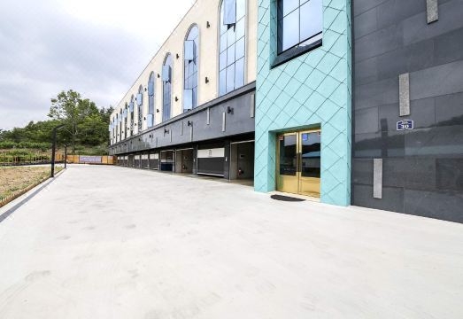 Youngcheon Nnineteenth Hotel Overview