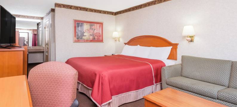 Regency Inn & Suites-Hamilton Place图片