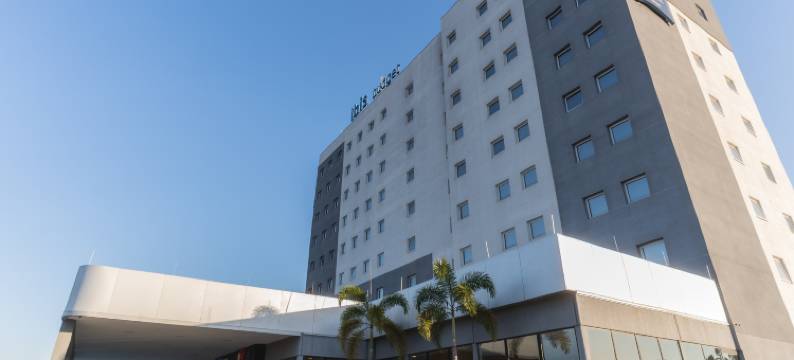 宜必思洛雷纳酒店(Ibis Lorena)图片