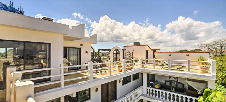 华丽的顶楼别墅，带露台和海景！(Gorgeous Penthouse Villa w/ Deck & Ocean Views!)图片