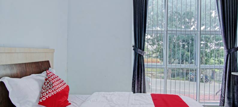 Hotel O 勒斯塔里巴鲁伊斯兰民宿靠近SMA Negeri 1 Salo(Hotel O Lestari Baru Syariah Near SMA Negeri 1 Salo)图片