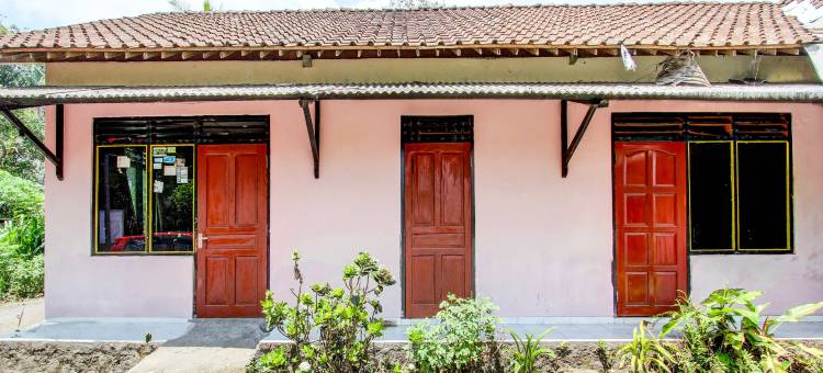 Hotel O Pondok Wisata Sekar KemuningNearWonogondang Camp ( Bumi Perkemahan Wonogondang )图片