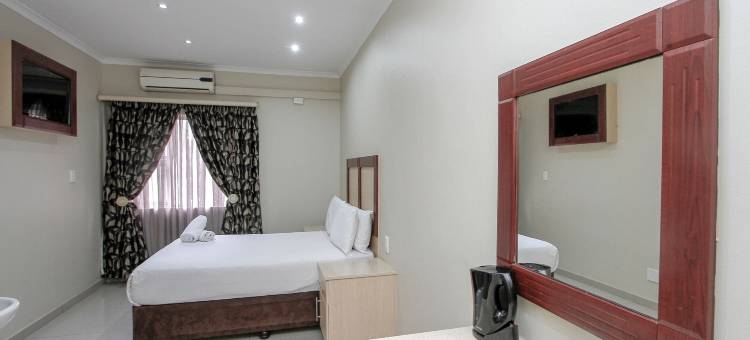 PLM宫殿旅馆(PLM Palace Lodge)图片