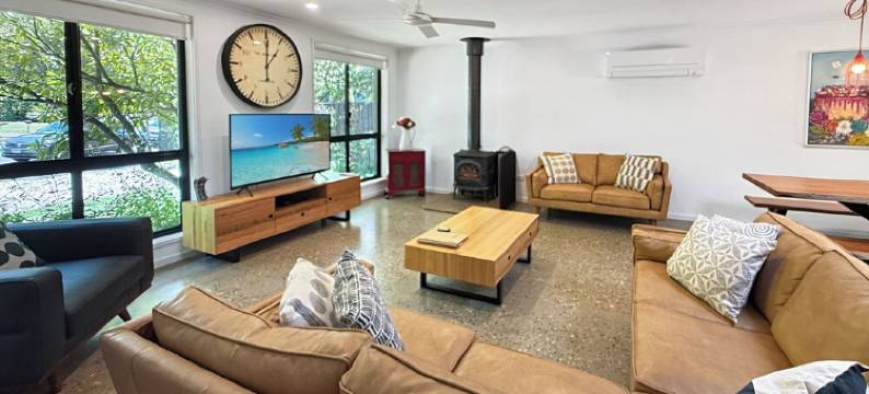 All New Tessies House-150m to River-7 Min. Walk to Town-Pets Welcome-Quiet Court图片