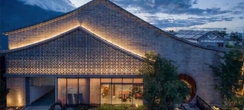 阿凯缇娅·云锦月(大理古城店)图片