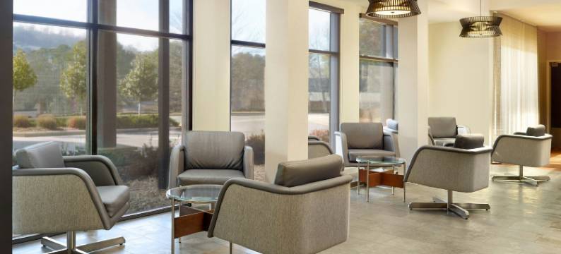 伯明翰荷姆伍德万怡酒店(Courtyard Birmingham Homewood)图片