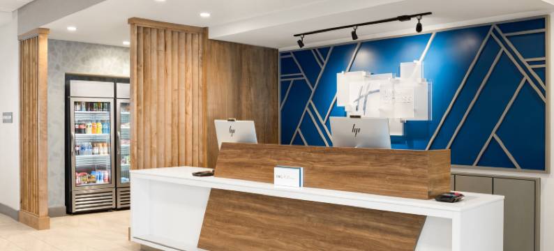 安克雷奇中城Holiday Inn Express And Suites酒店由IHG运营(Holiday Inn Express & Suites Anchorage - Midtown by IHG)图片