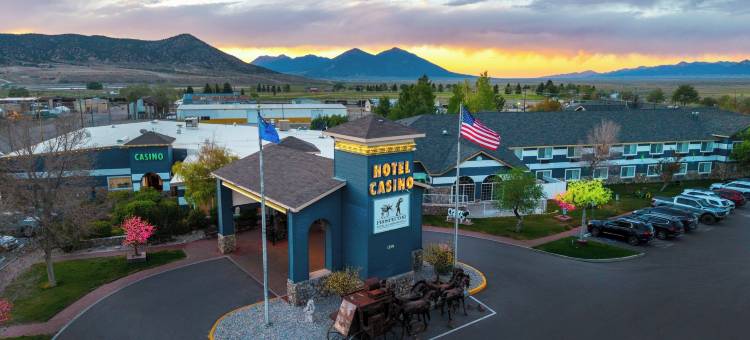 Prospector Hotel & Gambling Hall图片