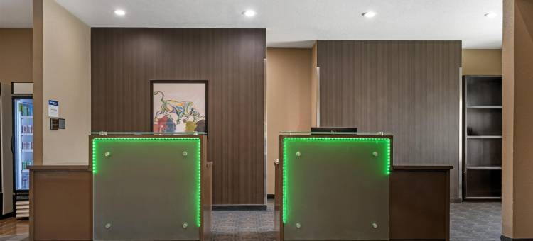 大湖贝斯特韦斯特优质酒店(Best Western Plus Big Lake Inn)图片