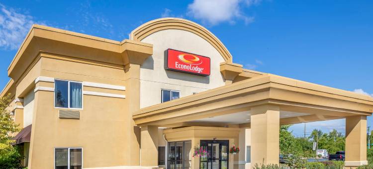 安阿伯高速公路23号凯艺套房酒店(Quality Inn & Suites Ann Arbor Hwy 23)图片