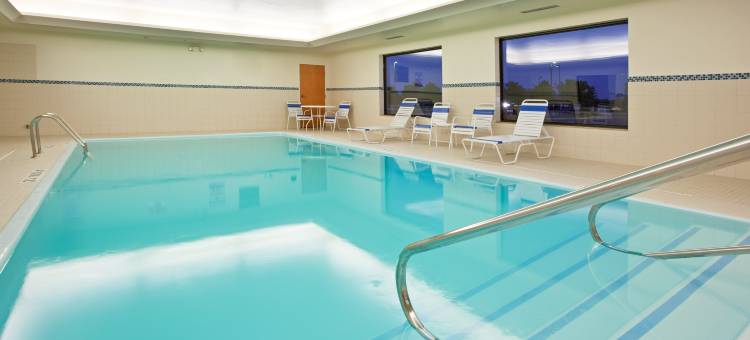 智选假日套房酒店湾城(Holiday Inn Express & Suites Bay City)图片