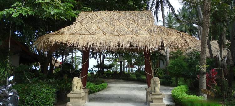 利帕别墅度假村(Lipa Lodge Beach Resort)图片