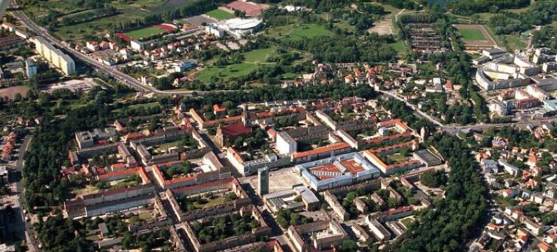 新勃兰登堡公园酒店(Parkhotel Neubrandenburg)图片