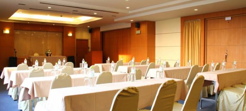 芭堤雅迈克海滩度假村(Mike Beach Resort Pattaya)图片