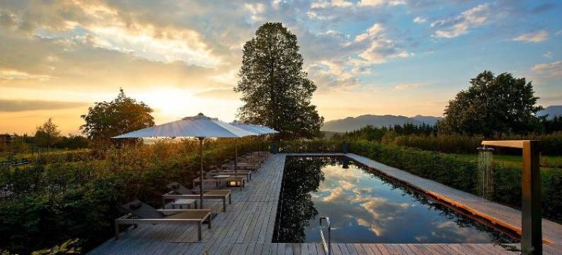 特根西湖上的玛格丽特霍夫(Margarethenhof am Tegernsee)图片