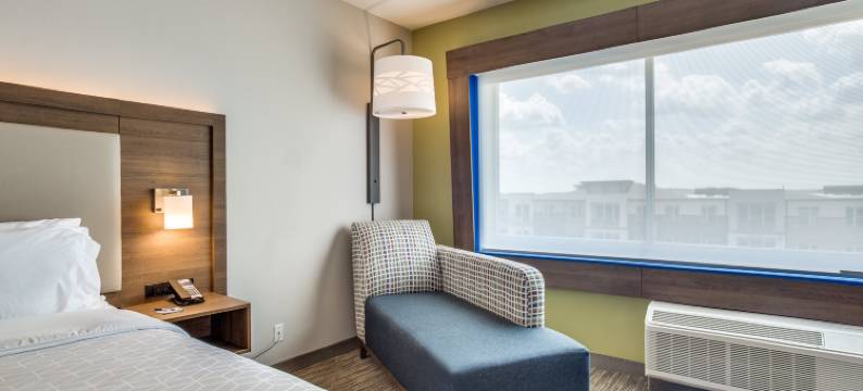 登顿南智选假日套房酒店(Holiday Inn Express & Suites DENTON SOUTH by IHG)图片