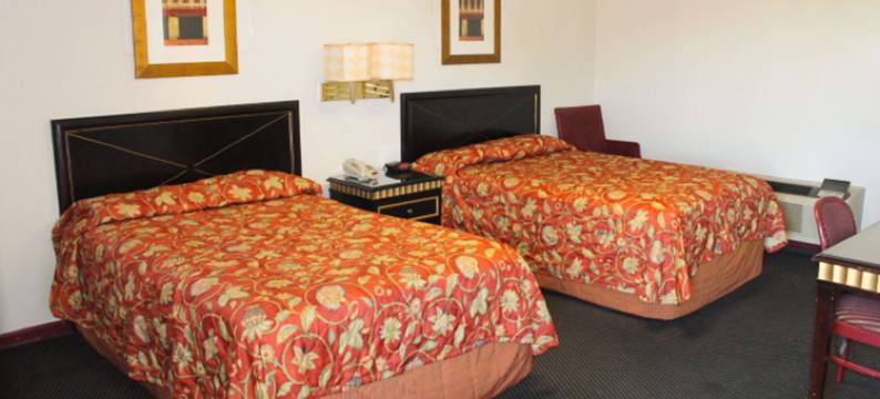 章克申城金色麦田经济旅馆(Golden Wheat Budget Host Inn Junction City)图片