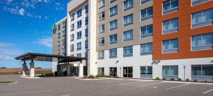 伯洛伊特智选假日套房酒店(Holiday Inn Express & Suites Beloit)图片