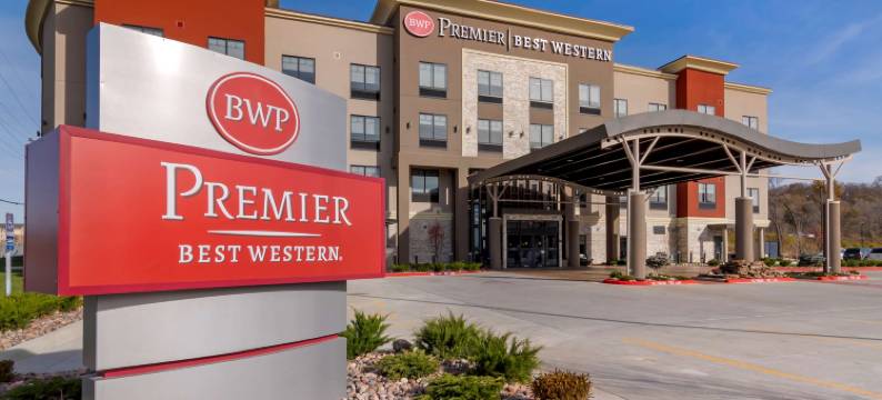 利伯蒂贝斯特韦斯特精品酒店及套房(Best Western Premier Liberty Inn  Suites)图片