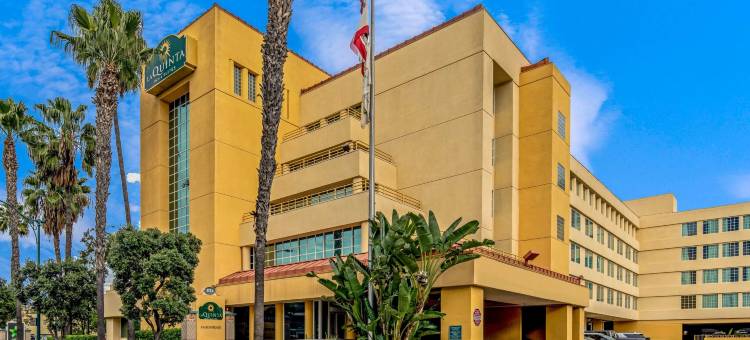 阿纳海姆拉昆塔温德姆套房酒店(La Quinta Inn & Suites by Wyndham Anaheim)图片