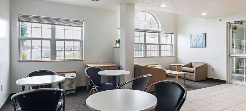 6号梧桐汽车旅馆(Motel 6 Sycamore, IL)图片