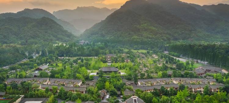 青城山六善酒店图片